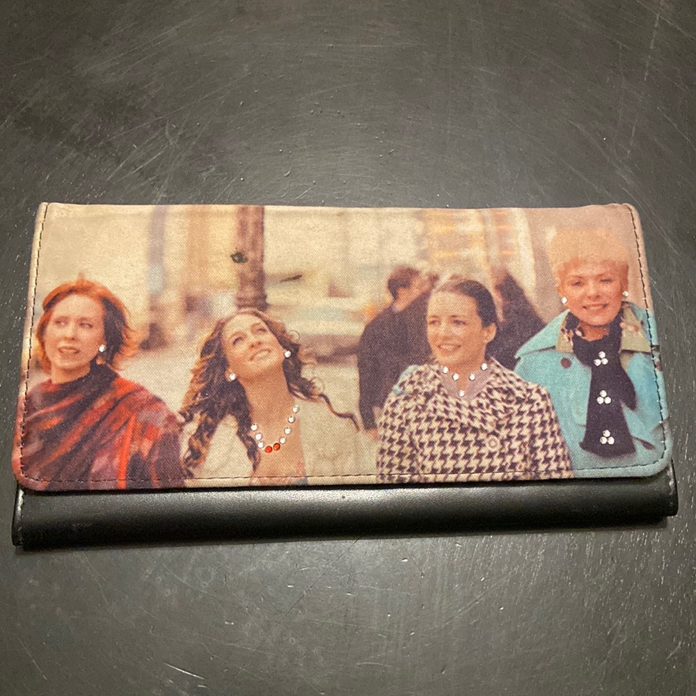 BUNDLE DISCOUNTS! Sex and the City wallet - well loved - SATC